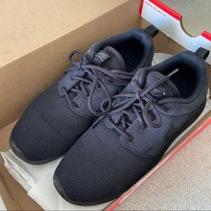 Nike Roshe One 7.5 Women’s